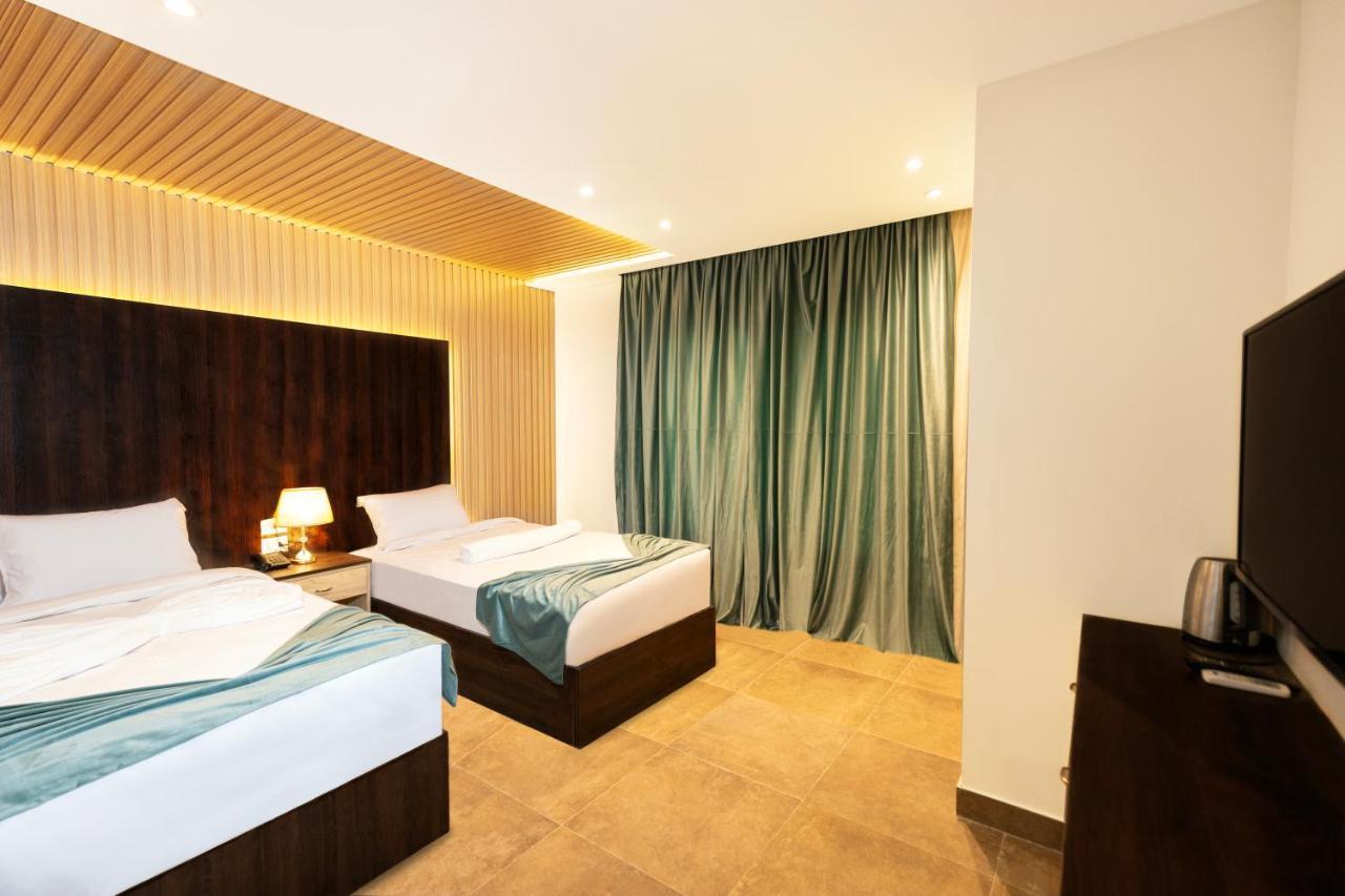 Blue Pyramids Eyes Hotel Al Kawm al Akhdar 외부 사진